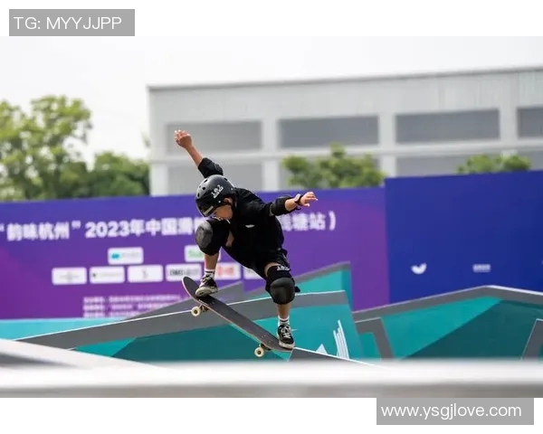 杭州滑板队在攀岩联赛中以52分稳居积分榜首位